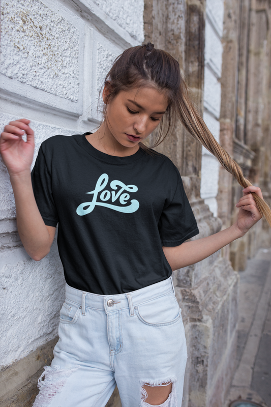 THE CLOTHIE "Love" Oversized Women’s Tee