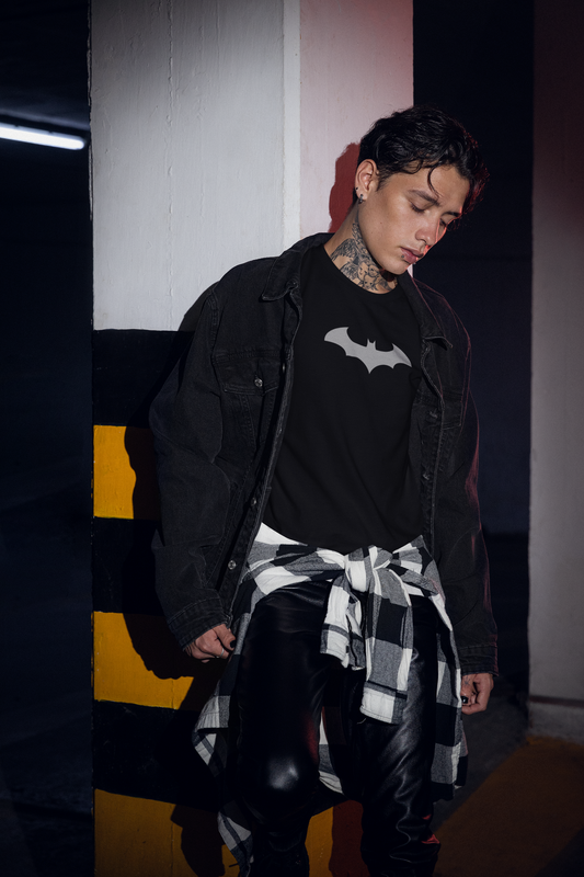 THE CLOTHIE Batman™ Unisex Oversized T-Shirt – Dark Knight Edition