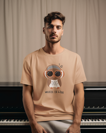 THE CLOTHIE Oversized “Music Is Life” Tee